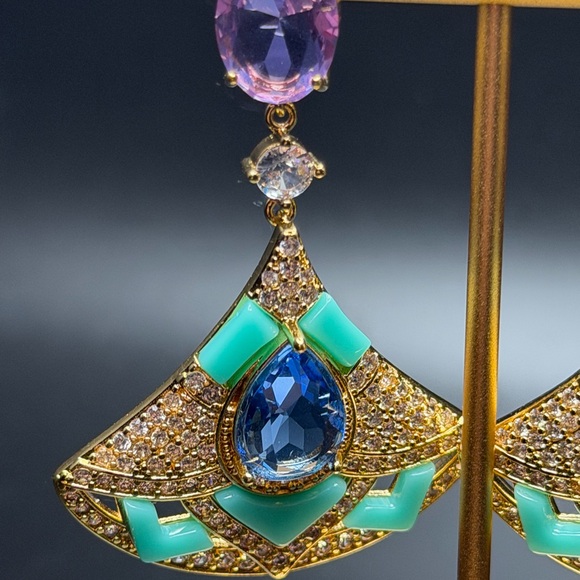 Catwalk Jon - Gold and Blue crystal fan statement Earrings pierced - Picture 3 of 4